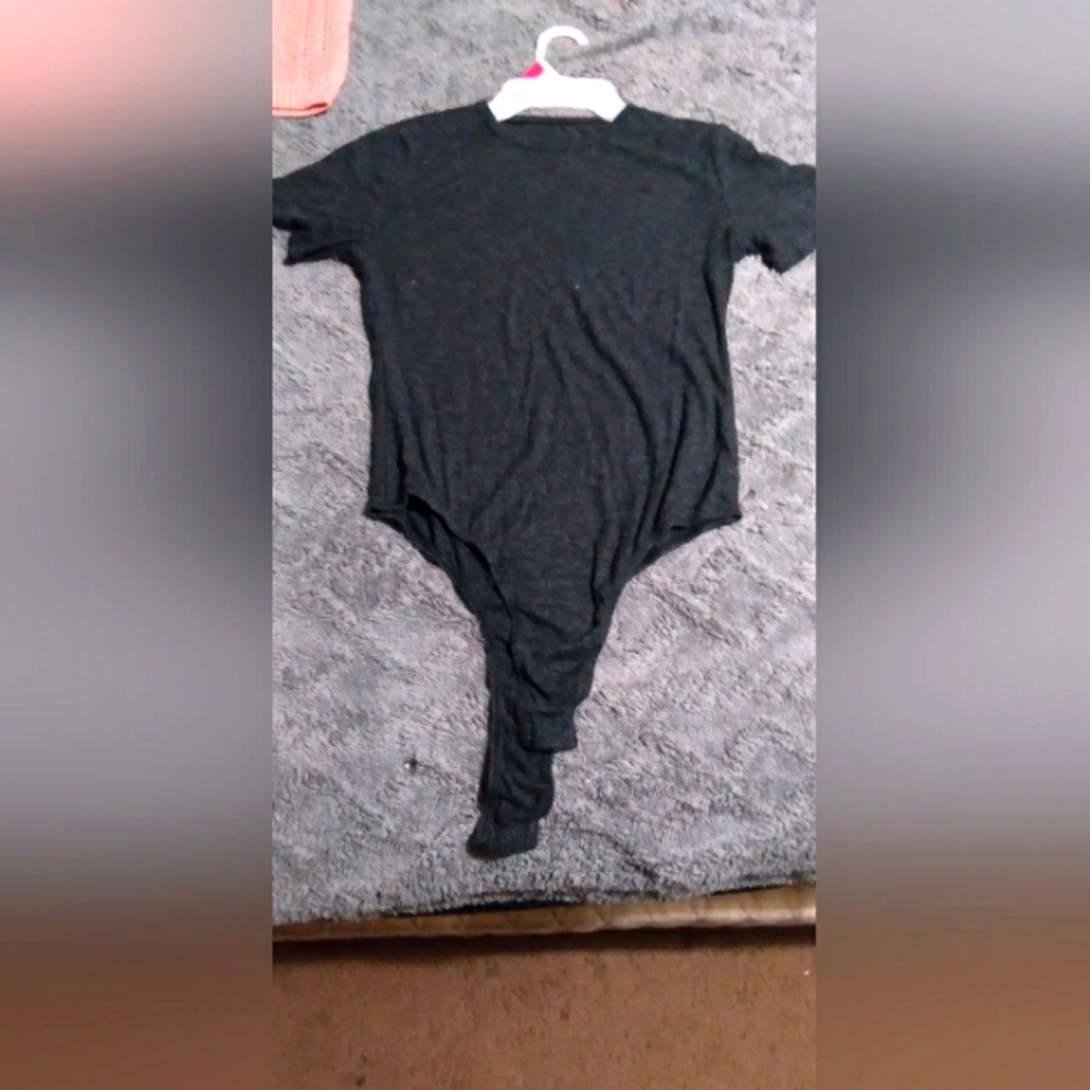 Bodysuit short sleeve dark gray glitter size medium